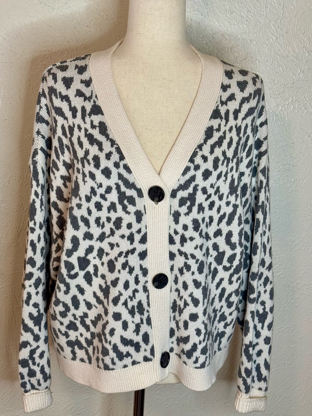 LOFT Cream and Gray Leopard Print Button-Up Cardigan L